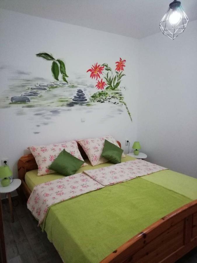 Appartamento Punta Pola Esterno foto