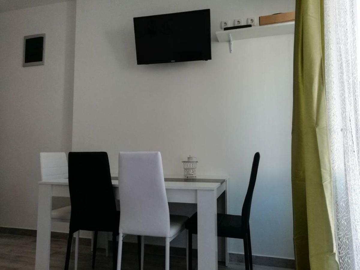 Appartamento Punta Pola Esterno foto